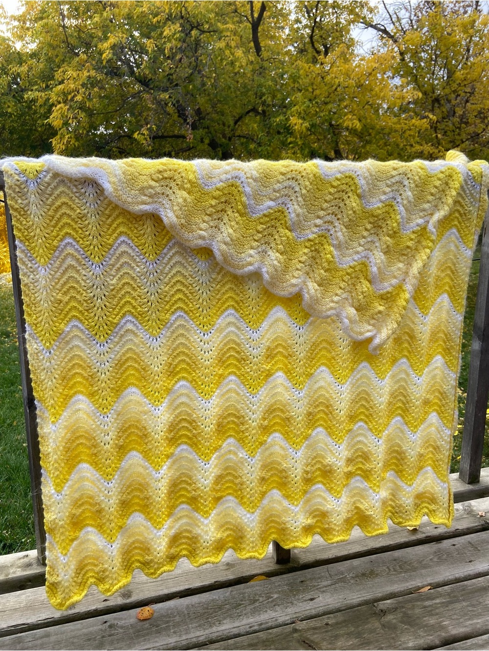 VTG Handmade 70s Chevron Sunshine Crochet Afghan Buttery Yellow Zig Zag Ruffled